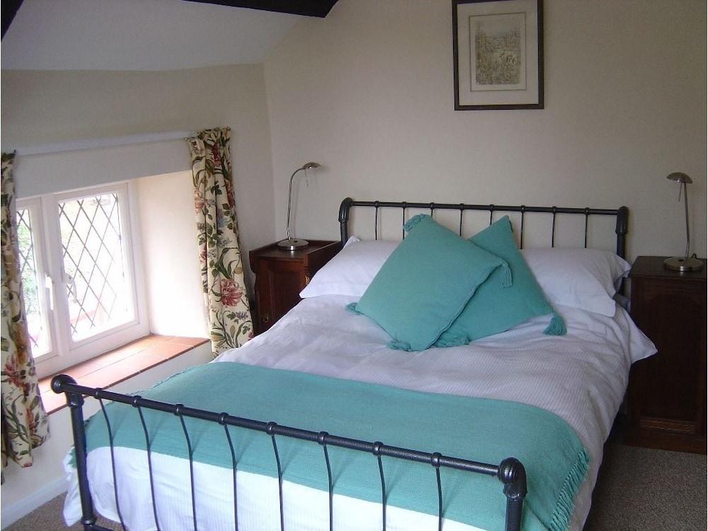 Отель Edgcott House Exford Экстерьер фото